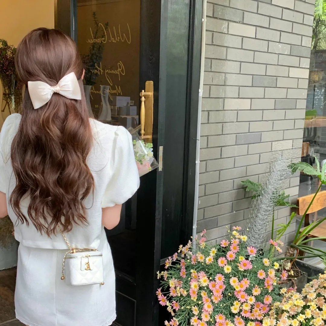 十月的日子里